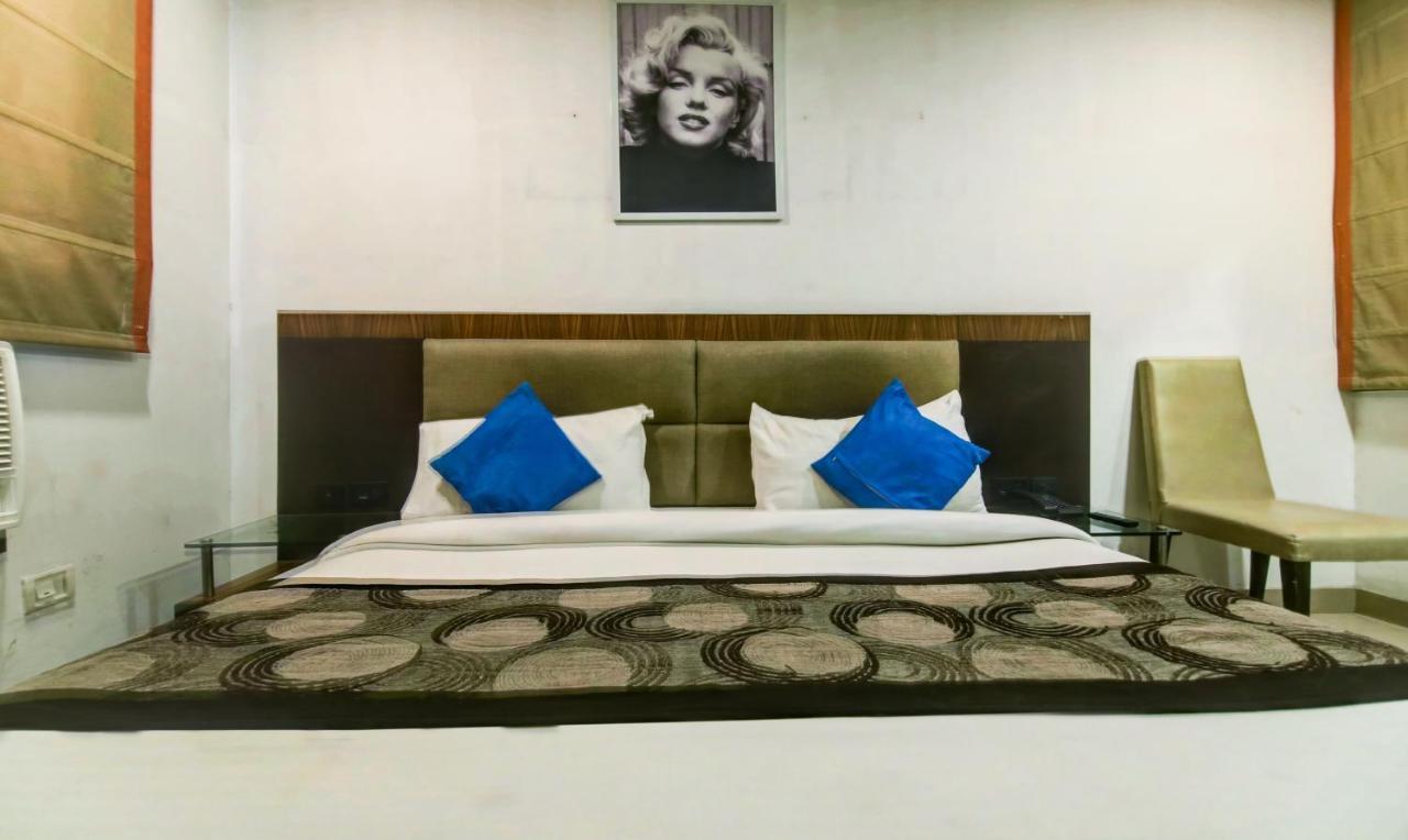 Hotel Fabexpress Le Grand Nové Dillí Exteriér fotografie