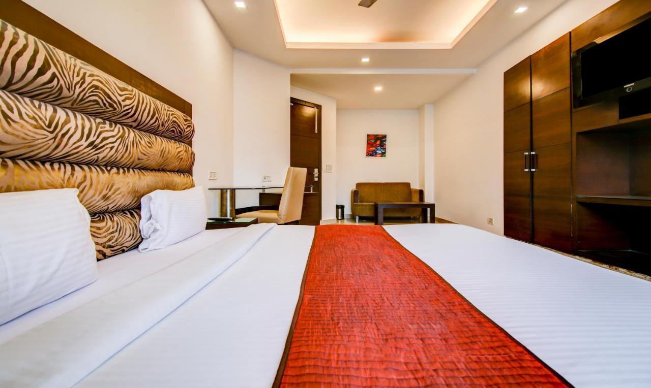 Hotel Fabexpress Le Grand Nové Dillí Exteriér fotografie